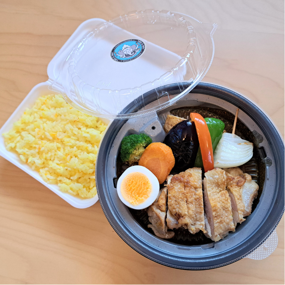 【テイクアウト】グリルチキンと7種野菜のスープカレー