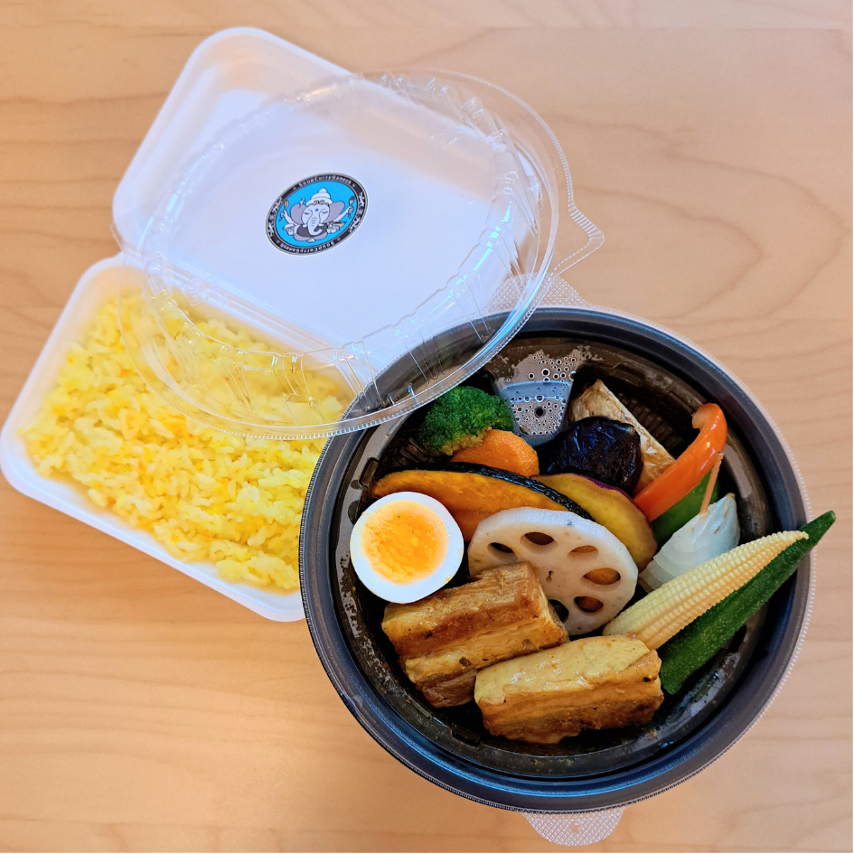 【テイクアウト】豚角煮と12種野菜のスープカレー